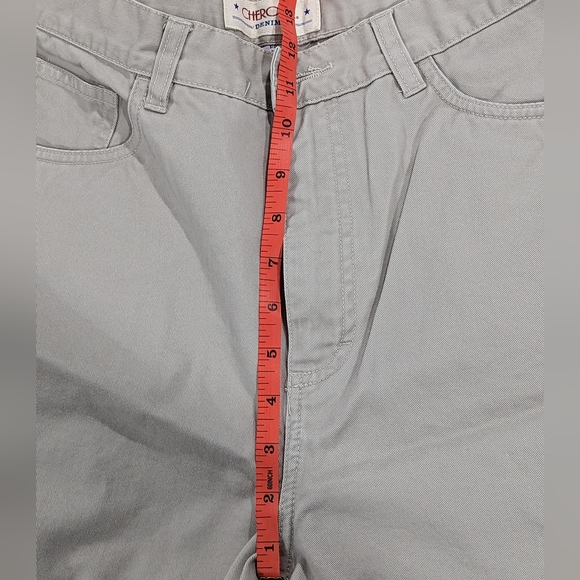 TWO PAIRS Cherokee Denim Khaki Shorts Women's 12 - Picture 7 of 8